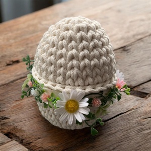 Horgolt húsvéti kosár virágdísszel � natúr tojás tartó, Ünnepi díszek, dekorációk, Húsvéti díszek és dekorációk, Húsvéti asztaldíszek, Horgolás, MESKA