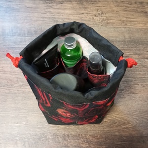 Rózsa mintás kozmetikai zsák, vízálló - táska & tok - neszesszer - Meska.hu