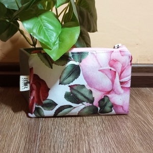 Rózsás pici neszeszer, pénztárca - táska & tok - neszesszer - Meska.hu