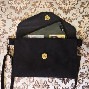 Velúr telefontartó válltáska virágmintával - táska & tok - pénztárca & más tok - telefontok - Meska.hu