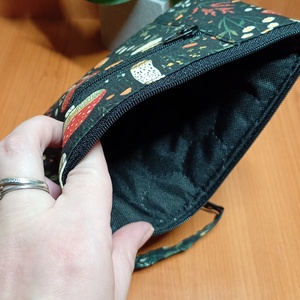 Két rekeszes gombamintás neszeszer - táska & tok - neszesszer - Meska.hu