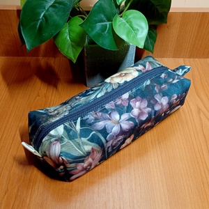 Virágmintás tolltartó, Otthon & Életmód, Papír, írószer, Tolltartó & Ceruzatekercs, Varrás, MESKA