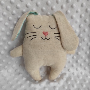 Plüss nyuszi, Játék & Sport, Plüssállat & Játékfigura, Nyuszi, Varrás, MESKA