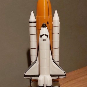 A legendás Űrsikló, a Space Shuttle 1:220 arányú modellje. A gyorsító rakétákkal és üzemanyag tankkal., Művészet, Makett, modell, Mindenmás, MESKA