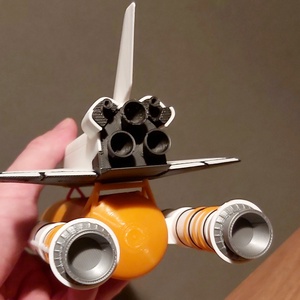 A legendás Űrsikló, a Space Shuttle 1:220 arányú modellje. A gyorsító rakétákkal és üzemanyag tankkal. - művészet - makett, modell - Meska.hu