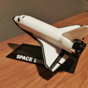A legendás Űrsikló, a Space Shuttle 1:220 arányú modellje.  - művészet - makett, modell - Meska.hu