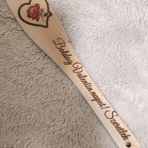 Gravírozott fakanál - Meska.hu