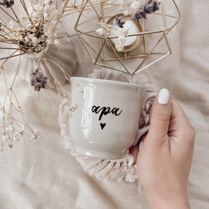 Egyedi feliratú kávés csésze - bézs, fényes - otthon & életmód - konyhafelszerelés, tálalás - tálalás - bögre & csésze - Meska.hu