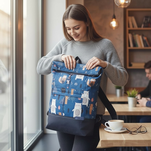 #HMA7 Blaur erdei állatok kék maci vízhatlan rolltop hátizsák  - Meska.hu