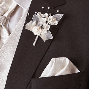 Arany pöttyös díszzsebkendő és csokornyakkendő szett - esküvő - kiegészítők - nyakkendő - Meska.hu