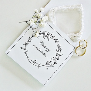 Hozzám jössz feleségül? Lánykérő ajándék - hímzett csipkés zsebkendő - esküvő - kiegészítők - gyűrűtartó & gyűrűpárna - Meska.hu