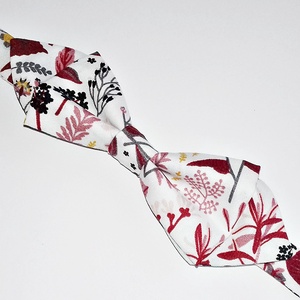Virágos férfi csokornyakkendő, kiegészíthető díszzsebkendővel - ruha & divat - férfi ruha - nyakkendő - Meska.hu