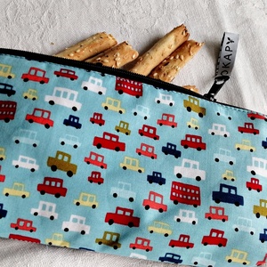 Autós tolltartó - iskolaszer fiúknak, színes autó mintás - otthon & életmód - papír, írószer - tolltartó & ceruzatekercs - Meska.hu