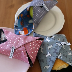 Erdei állatok - újraszalvéta mintás PUL belsővel, kisebb méretű szendvics csomagolására - táska & tok - uzsonna- & ebéd tartó - szendvics csomagoló - Meska.hu