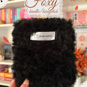 Foxy - Horgolt könyv/kindle tok, Könyv & Zene, Könyvtok, Horgolás, A foxy tok extrém puha fonálból készül! A teddy tokkal összehasonlítva, ennek hosszab a szőre, így ..., MESKA