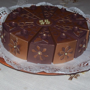 Party torta születésnapra- közepes -  - Meska.hu