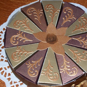 Pénzajándék átadó torta - mini, négerbarna-óarany - esküvő - emlék & ajándék - nászajándék - Meska.hu