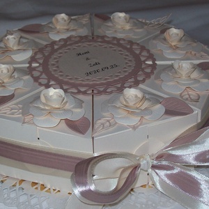 Nászajándék átadó torta- krém-barack-golden rose - otthon & életmód - papír, írószer - ajándékozás kellékei - papírtorta - Meska.hu