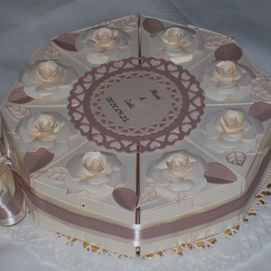 Nászajándék átadó torta- krém-barack-golden rose - otthon & életmód - papír, írószer - ajándékozás kellékei - papírtorta - Meska.hu