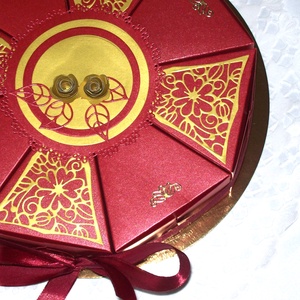 Nászajándék átadó torta, burgundi vörös-arany - otthon & életmód - papír, írószer - ajándékozás kellékei - papírtorta - Meska.hu