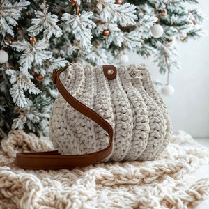 Pumpkin  horgolt váll- és oldaltáska bőrpánttal - táska & tok - kézitáska & válltáska - kézitáska - Meska.hu