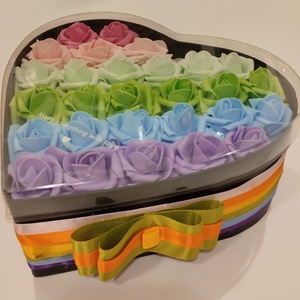 Szivárvány Szíve Rózsabox, Otthon & Életmód, Dekoráció, Virágdísz és tartó, Virágbox, Virágok, Mindenmás, MESKA