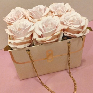 Flört box rózsabox, Otthon & Életmód, Dekoráció, Virágdísz és tartó, Virágbox, Virágok, Mindenmás, MESKA