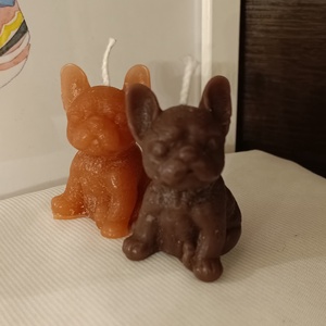 Francia bulldog gyertya díszdobozban - kellékek & szerszámok - dekorációs kellékek - dekorációs gyertya - Meska.hu