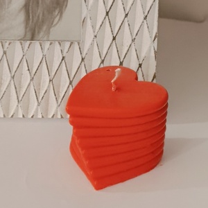 Szív formájú illatgyertya - kellékek & szerszámok - dekorációs kellékek - dekorációs gyertya - Meska.hu