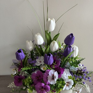 Tavaszi asztaldísz - otthon & életmód - virágdekoráció - virágdíszek - asztali virágdísz - Meska.hu