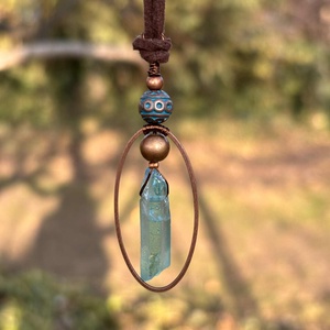  Kék aura-Bőr nyaklánc aqua aura kvarc medállal - Meska.hu