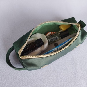 Neszesszer/tolltartó - GreenGold - otthon & életmód - papír, írószer - tolltartó & ceruzatekercs - Meska.hu