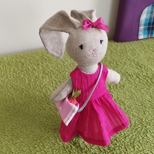 Viola Nyuszi Háza, Játék & Sport, Baba & babaház, Öltöztethető baba, Varrás, MESKA