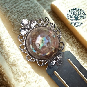 ORGONIT gyógyító koncentráció cseresznye- más néven eperkvarc és hegyikristály medálos könyvjelző - könyv & zene - könyvjelző - Meska.hu