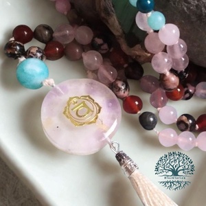 ORGONIT mala 108 szemes imafüzér, kalcedon medállal, rodonit, rózsakvarc, achát, amazonit, cseresznyekvarc ásványokkal - Meska.hu