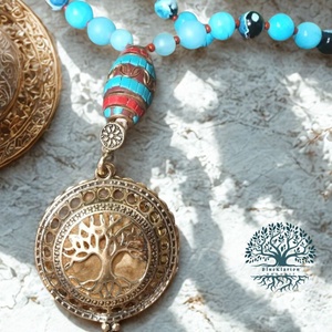 A tisztánlátás mala, 108 szemes imafüzér, nagyító üveges életfa medállal, ásványokkal - Meska.hu