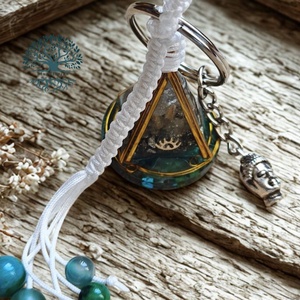 Orgonit rutilkvarc és pirit mini piramis kulcstartó - táska & tok - kulcstartó & táskadísz - kulcstartó - Meska.hu