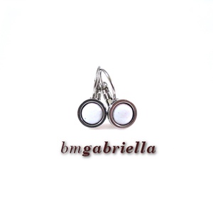 Tűzzománc fülbevaló nemesacél, francia kapcsos foglalatban - fehér - ékszer - fülbevaló - lógó fülbevaló - Meska.hu