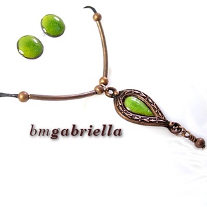 Ékszerszett - tűzzománc betétes nyaklánc és pontfülbevaló - egyedi tervezésű kézműves ékszer - ékszer - ékszerszett - Meska.hu