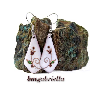 Ölelő tulipános - tűzzománc fülbevaló nemesacél akasztóval - ékszer - fülbevaló - lógó fülbevaló - Meska.hu