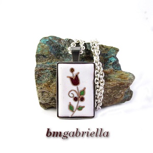 Hajló tulipán - egyedi tervezésű tűzzománc medál nemesacél foglalatban  - ékszer - nyaklánc - medálos nyaklánc - Meska.hu