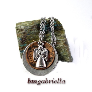 Apró angyal - egyedi tervezésű kézműves nyaklánc - ékszer - nyaklánc - medál - Meska.hu