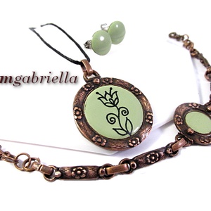 Tűzzománc ékszerszett - világoszöld pötty fülbevaló, tulipán medál, karkötő, Ékszer, Ékszerszett, Ötvös, Tűzzománc, MESKA