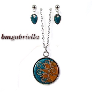 Kelő nap - tűzzománc ékszerszett, orvosi fém nyaklánc, bedugós fülbevaló - ékszer - ékszerszett - Meska.hu