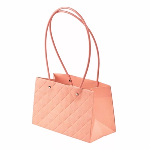 Virág táska , Otthon & Életmód, Papír, írószer, Ajándékozás kellékei, Ajándékzsák, csomagolás, , MESKA