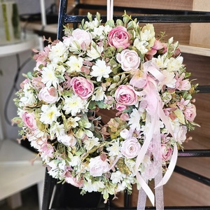 Selyemvirágos kopogtató - Meska.hu