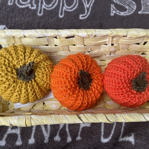Horgolt tök dekor csomag  - otthon & életmód - dekoráció - halloween - halloweeni tök és lámpás - Meska.hu