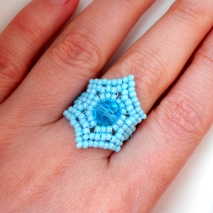 Csillagos kék gyűrű üveggyönggyel - ékszer - gyűrű - gyöngyös gyűrű - Meska.hu