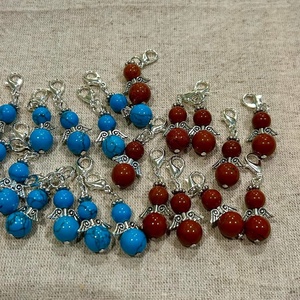 Reko. türkiz és Vörös Jáspis ásványgyöngyös Angyalkák - Meska.hu