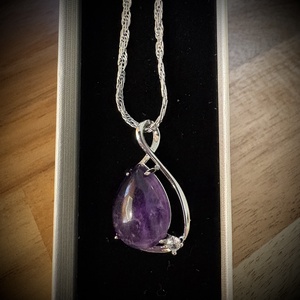 Ásványos strasszos csepp medálos nyaklánc - ékszer - nyaklánc - medálos nyaklánc - Meska.hu